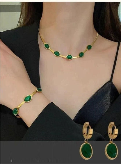 Verdant Glow™ Oval Green Stainless Crystal Pendant Necklace & Bracelet Set - Gold-Plated Elegance